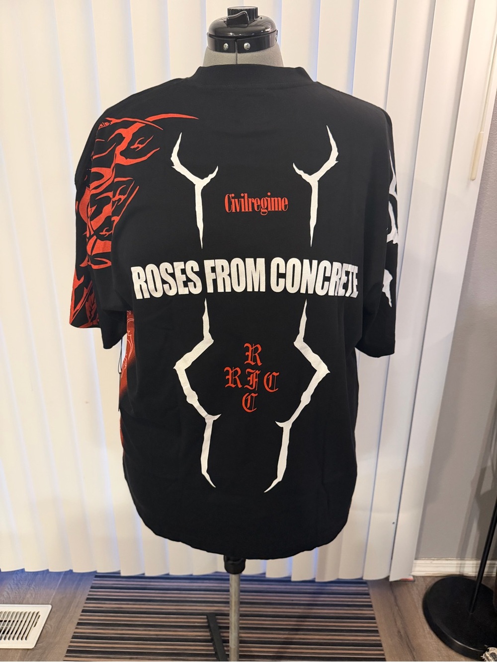 Civil Regime Jujutsu Kaisen Black & Red Graphic Men’s Shirt XL o/s - Picture 2 of 6